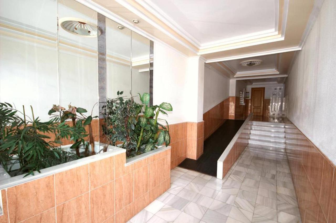 Arturento 1-Bed Apartment in Torrevieja near Beach Exterior foto